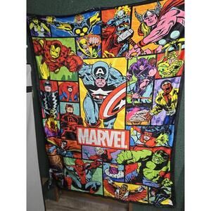 Marvel Comics Superhero  Fleece Throw Blanket  60x 70 Inches